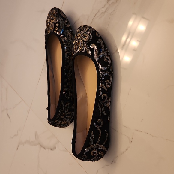 Karl Lagerfeld Sequin Embroidered Ballet Flats Size 8.5 US. GUC. Black and gold. - Picture 2 of 6